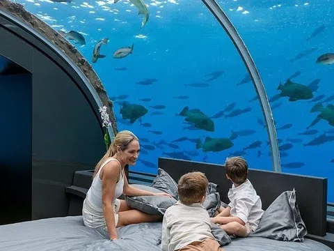 Dinh thự dưới nước đắt nhất thế giới hé lộ góc khuất khó tin
