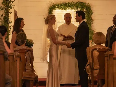 Tuyệt tác váy cưới của nàng dâu tổng thống Kennedy trở thành biểu tượng thời trang sau ba thập kỷ