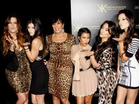 Bất động sản là con đường giúp các thành viên gia đình tỷ phú Kim Kardashian trở nên giàu có hơn