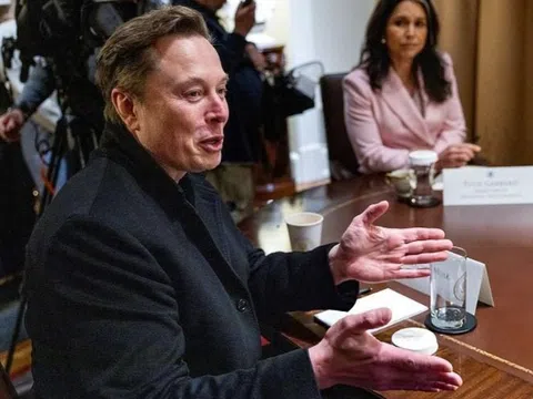 Elon Musk bật mí kế hoạch kinh ngạc: Xây dựng thành phố bất diệt trên Sao Hỏa, bảo hiểm cho toàn nhân loại