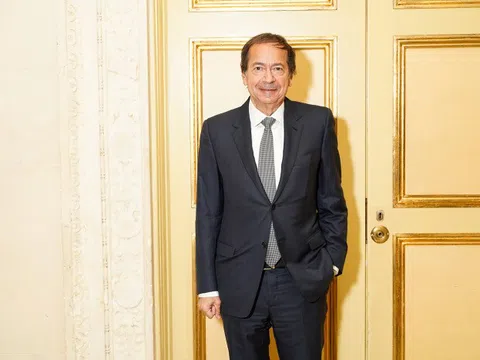 Tỷ phú John Paulson thu về quả ngọt sau 15 năm đầu tư kiên định vào kim loại quý