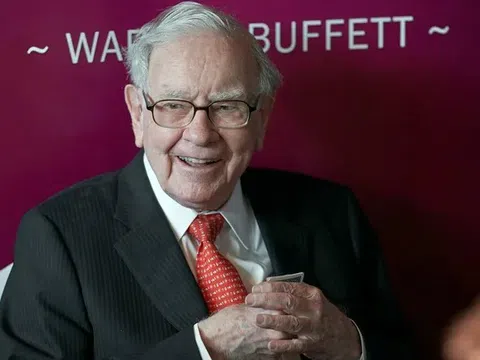 Tỷ phú Warren Buffett quyên góp kỷ lục 6 tỷ USD