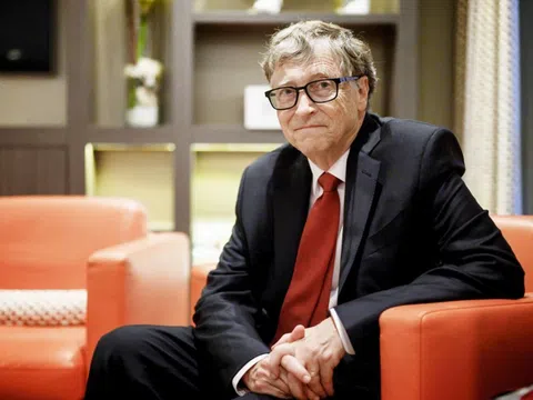 Vì sao tỷ phú Jeff Bezos và Bill Gates kiên nhẫn rửa bát mỗi tối?