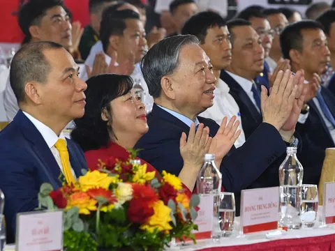 Ba tỷ phú USD Việt Nam xuất hiện tại sự kiện khởi công, khánh thành 250 dự án