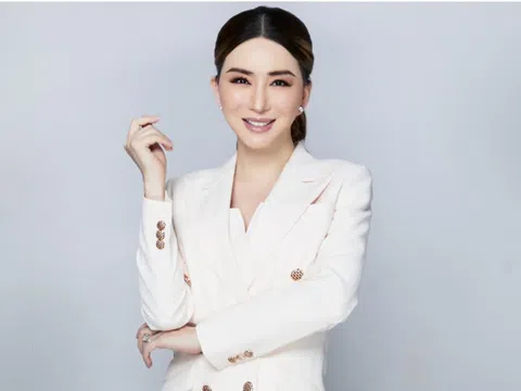 Nữ tỷ phú chuyển giới Anne Jakkaphong đối mặt khủng hoảng pháp lý