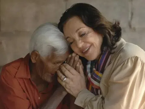 Ái nữ gia tộc trăm năm biến tổn thương thành tài sản, tái lập quyền lực tài chính