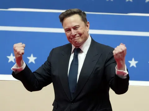 Chưa từng có: Tỷ phú Elon Musk cán mốc 600 tỷ USD, bỏ xa phần còn lại của thế giới