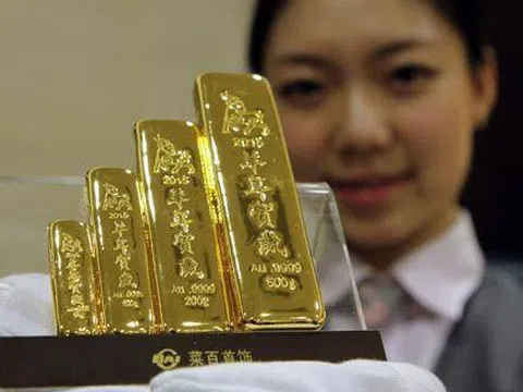 Giới thượng lưu Trung Quốc bán nhà đất, chuyển hướng tích trữ vàng