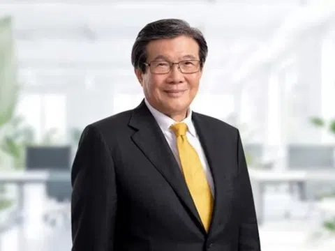 Người đàn ông suýt bỏ học nay soán ngôi giàu nhất Đông Nam Á là ai?