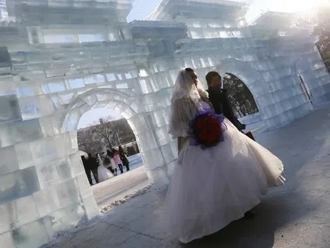 Ly dị đắt đỏ: Tỷ phú Trung Quốc chi 1,1 tỷ USD cho thanh mai trúc mã