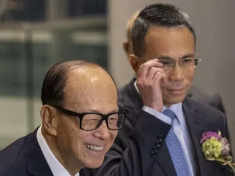 Tỷ phú Lý Gia Thành bán tài sản, tích tiền: Nước cờ phòng thủ của bậc thầy đầu tư