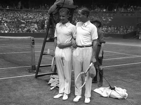 Hành trình của áo Polo, từ trang phục tennis đến biểu tượng thời trang toàn cầu