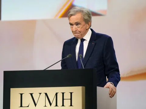 Bernard Arnault đối mặt khủng hoảng lớn nhất sau 36 năm dẫn dắt đế chế LVMH