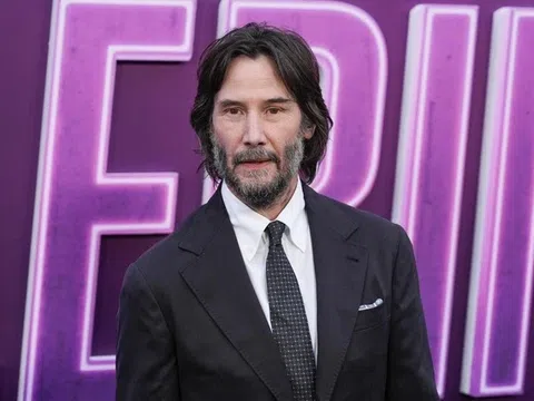 Cảnh sát Chile bàn giao 6 đồng hồ xa xỉ của ngôi sao John Wick cho FBI