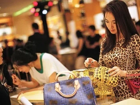 Bí mật đằng sau sở thích hàng hiệu cũ của giới siêu giàu Trung Quốc