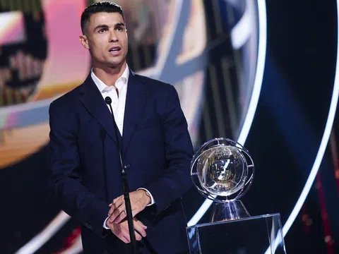 Khám phá đế chế tỷ bảng của Ronaldo: Bất động sản, thời trang, siêu xe và mạng xã hội