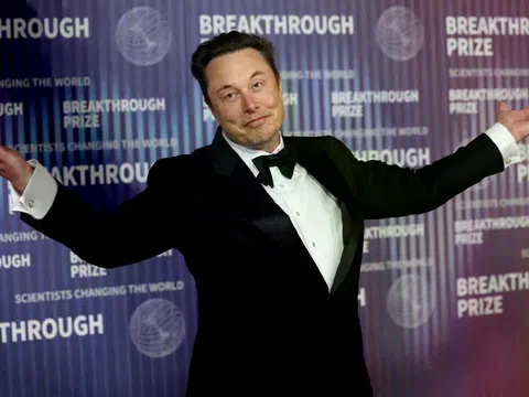Bạn nghĩ Elon Musk có thể mua được gì với 1.000 tỷ USD tiền lương?
