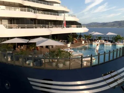 Vì sao khách sạn 5 sao vẫn giàu có ngay cả khi phòng trống? Sự thật bất ngờ đằng sau