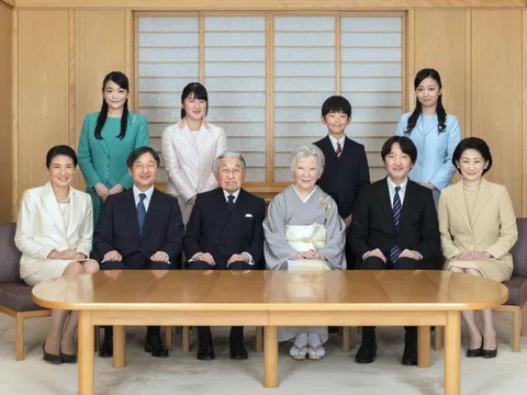 Hoàng gia Nhật ngày càng neo người: hiện chỉ còn 17 người, công chúa kết hôn với dân thường sẽ bị tước ngôi vị