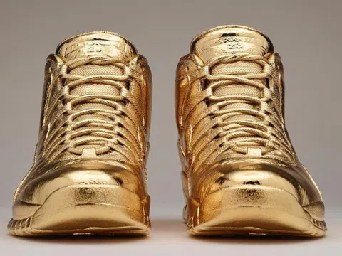 9 đôi giày đắt nhất thế giới được hội siêu giàu tán thưởng: Đôi nạm kim cương, dát vàng nguyên khối, đôi gây loá mắt vì đính mảnh thiên thạch từ thế kỉ 16