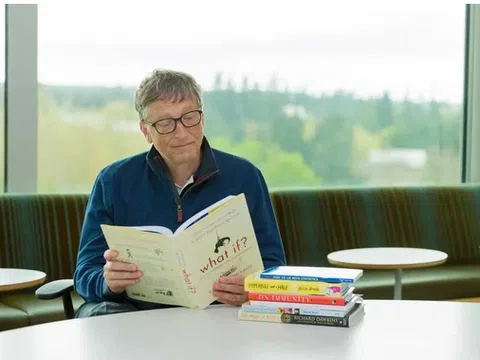 Thói quen đọc sách của Bill Gates đã lỗi thời rồi, để thành công đa số tỷ phú trên thế giới hiện nay đang thực thi 12 "thói quen giàu có" này đây!
