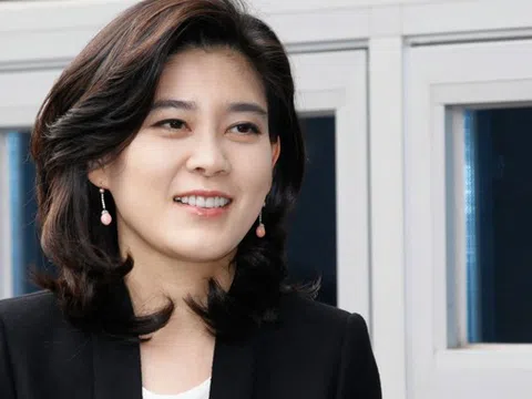 "Công chúa" của tập đoàn Samsung: Tốt nghiệp đại học danh tiếng, là nữ tỷ phú giàu thứ 2 Hàn Quốc nhưng cuộc đời tóm gọn bằng 2 chữ "bi kịch"