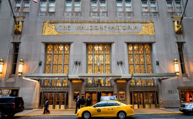 Bỏ ra 1 tỷ đô la chỉ để tu sửa, khách sạn xa xỉ Waldorf Astoria lột xác thế nào